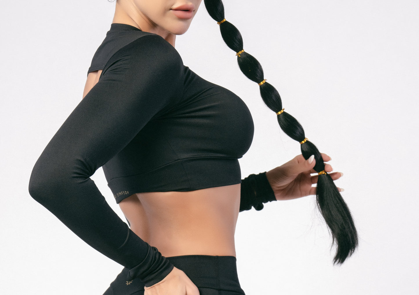 Long Sleeve Tri Cut Crop Top - Black
