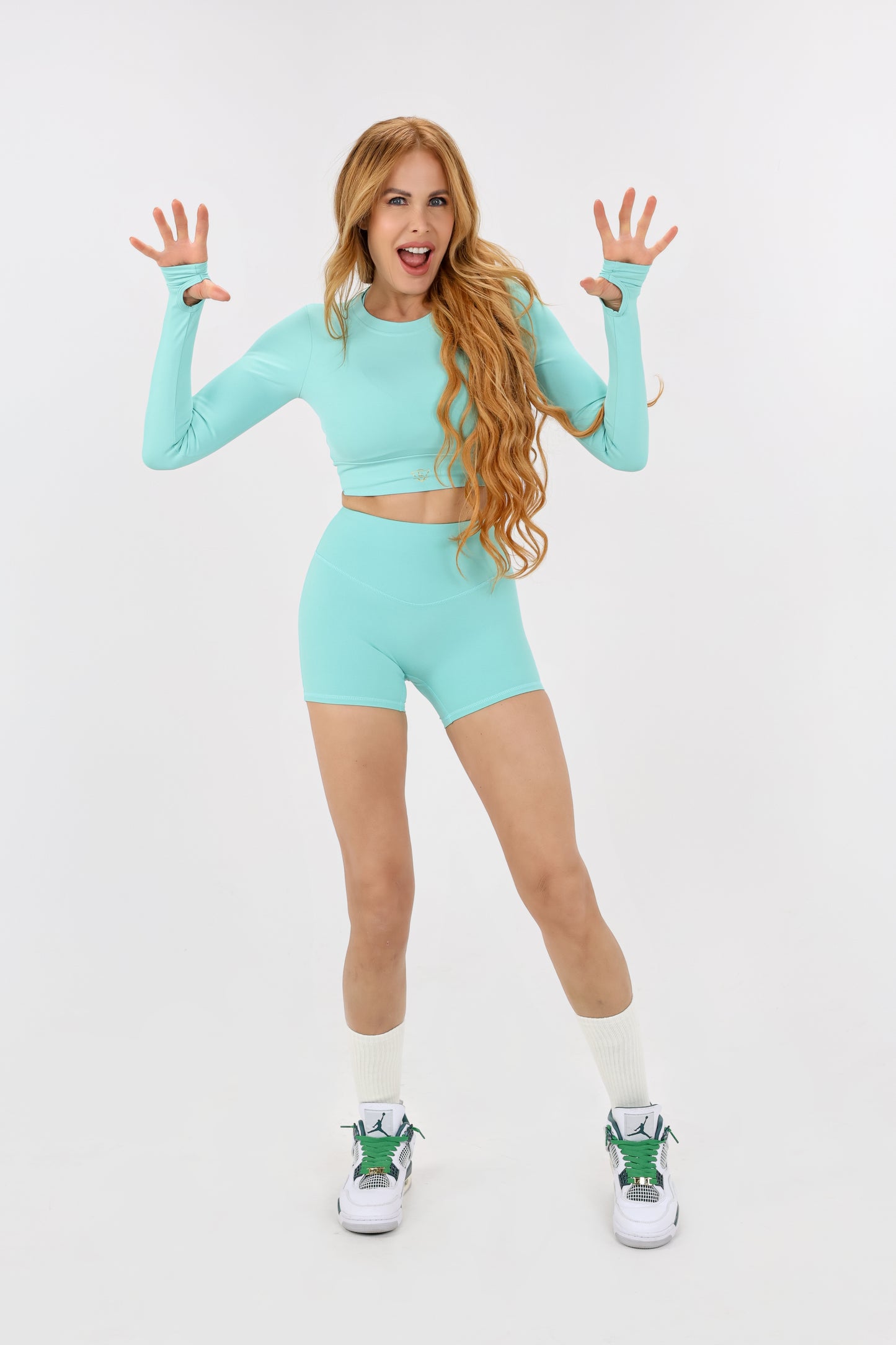 Sculpt High-Waisted Shorts - Aqua Mint