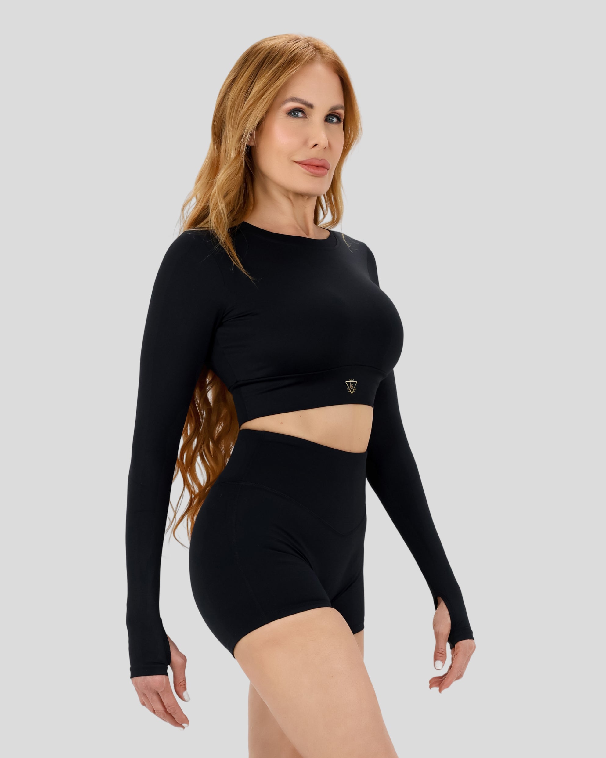 Long Sleeve Tri Cut Crop Top