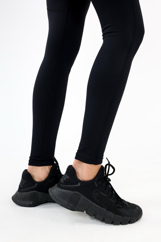 V-Cut Leggings 26' - Black